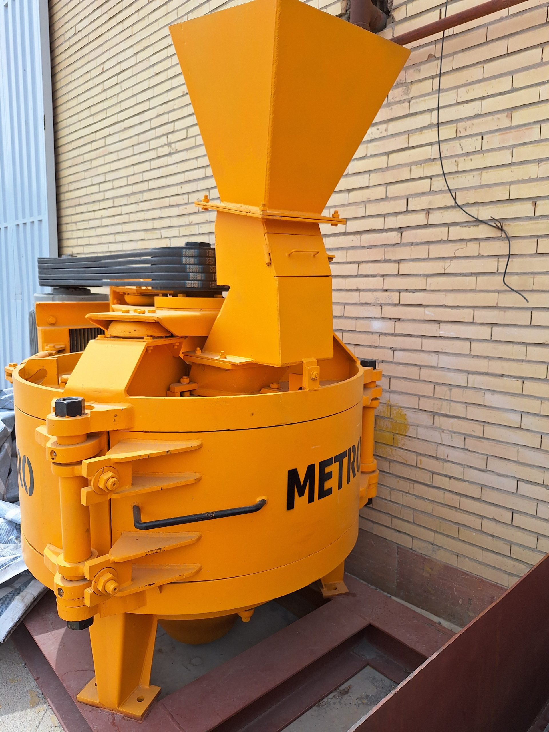 سنگ شکن ماسه‌ساز صنعتی مدل خرگوشی و راک اند راک با ظرفیت بالا و طراحی مقاوم