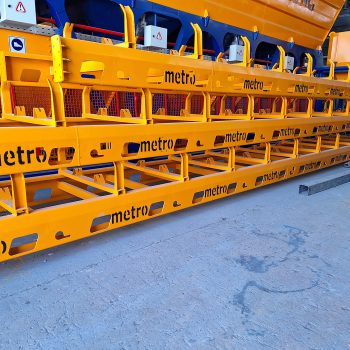 تسمه نقاله صنعتی عرض 100 مدل COC برای انتقال مصالح ساختمانی