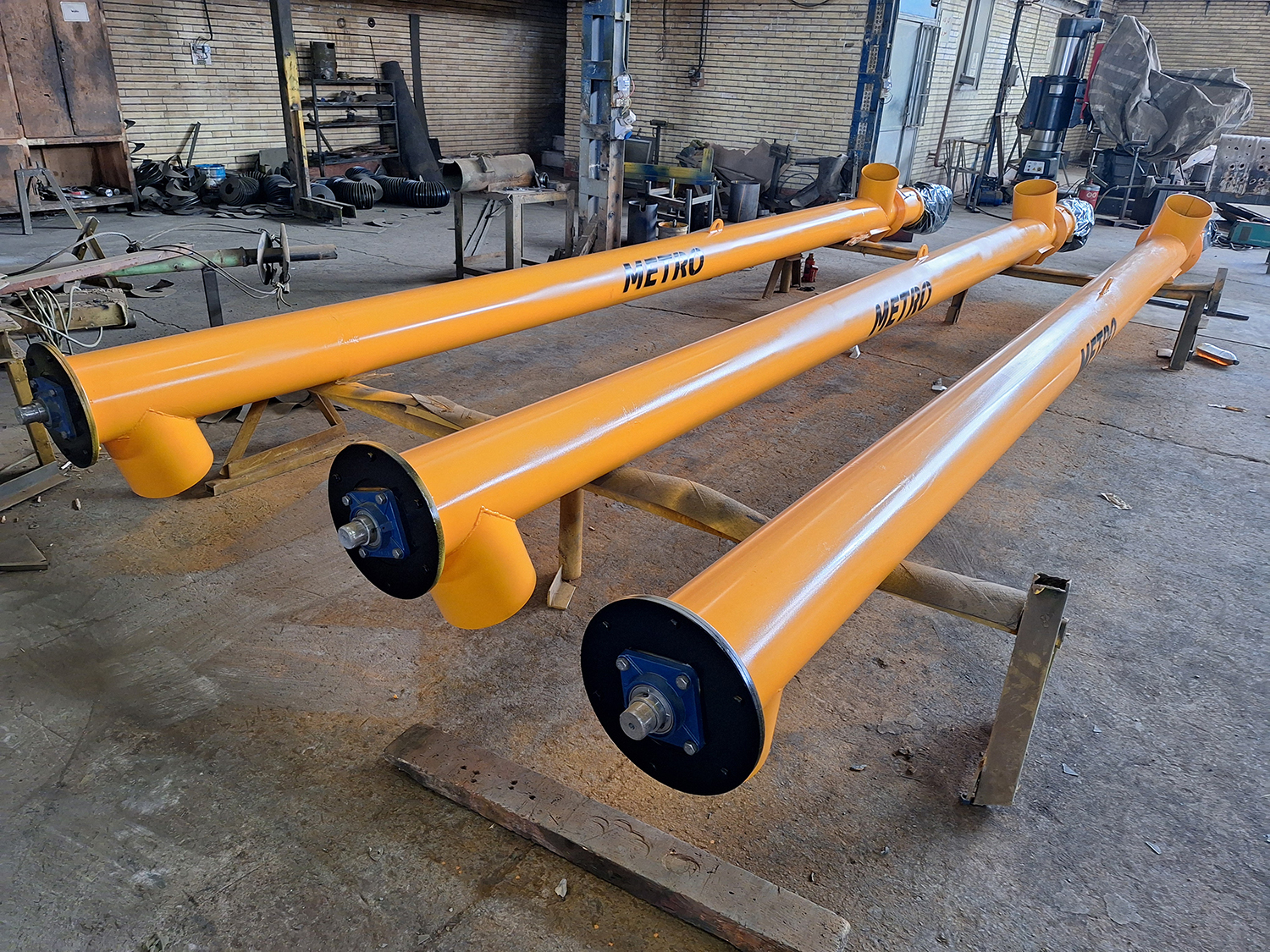 اسکروی سیمان ۸ اینچ مدل SCE دستگاه انتقال مواد پودری سیمان و گچ