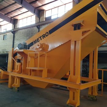 تصویر سرند ویبراتوری ۲ طبقه مدل SRD برای دانه‌بندی شن و ماسه و مواد معدنی با دقت بالا