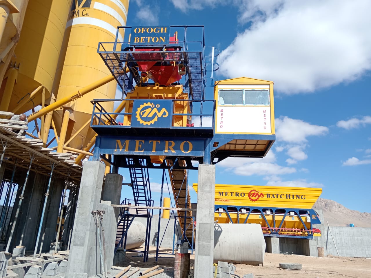 بچینگ پلانت ثابت مدل BTCn-T02 با ظرفیت ۸۵ متر مکعب بتن تر در ساعت