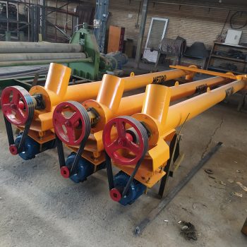 تصویر اسکروی سیمان ۸ اینچ مدل SCB؛ دستگاه انتقال مصالح پودری با سیستم مارپیچ فولادی